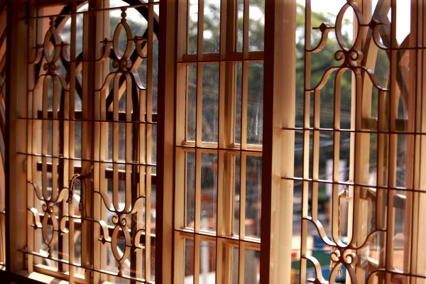 Cost of Metal Window Repair in Easton